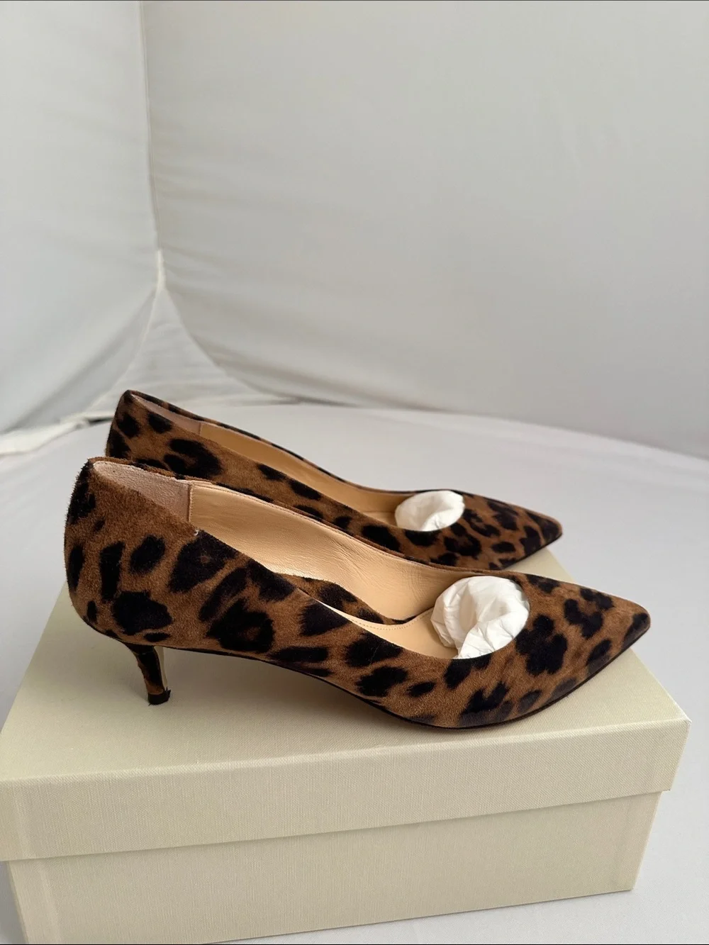 Marion Parke Must Have Leopard print brown and black suede heels 39
